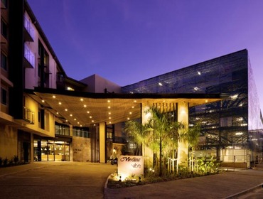 Vibe Hotel