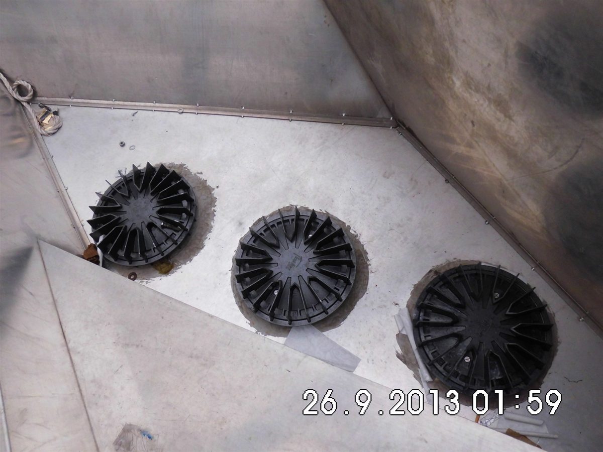 Super high capacity siphonic outlets in collection sump